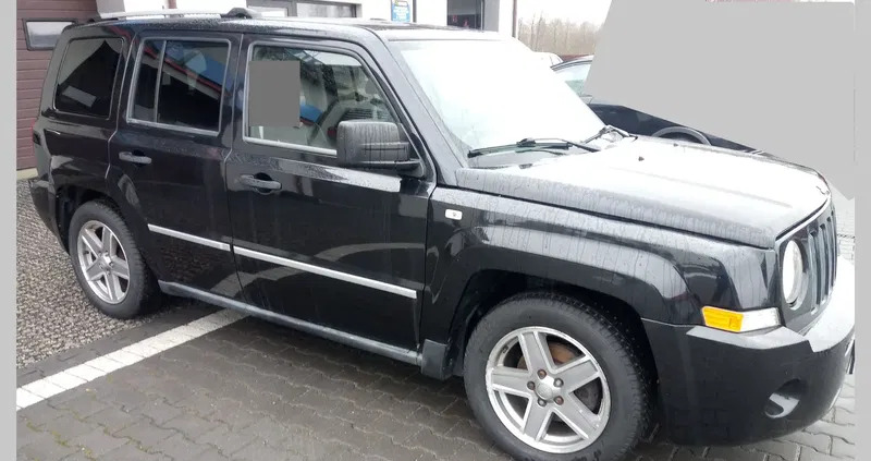 Jeep Patriot cena 29900 przebieg: 225396, rok produkcji 2007 z Staszów małe 46